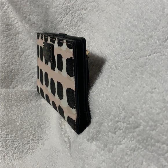 NWT 🔥 Brand new Kate ♠️ spade wallet - Picture 8 of 8
